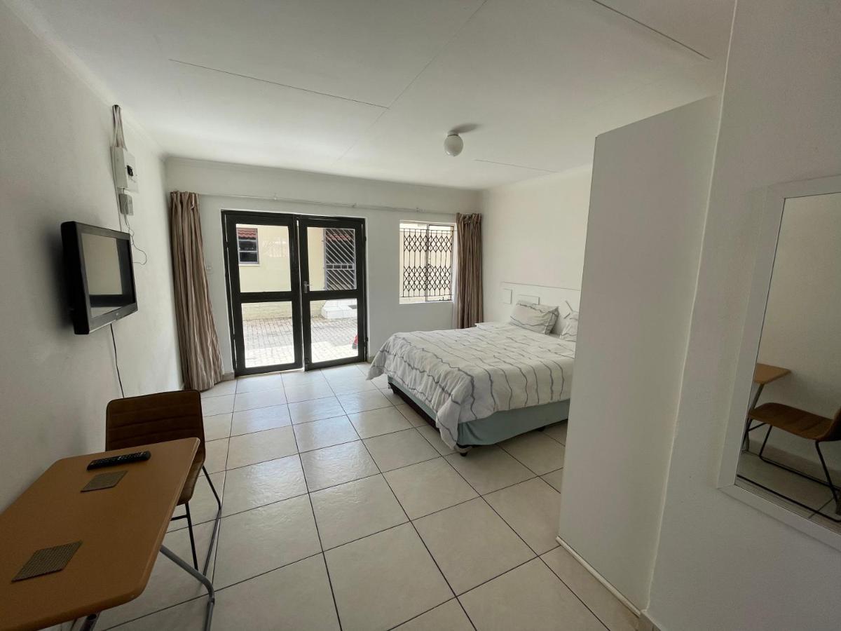 La Fiance Village Polokwane Eksteriør bilde